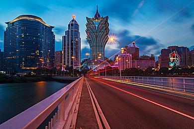 弹珠经典系列新作《滚弹吧僵尸》将登录PC和NS平台